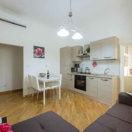 Stylisch Canacci 2 Bedroom Apartment Florencia Exterior foto