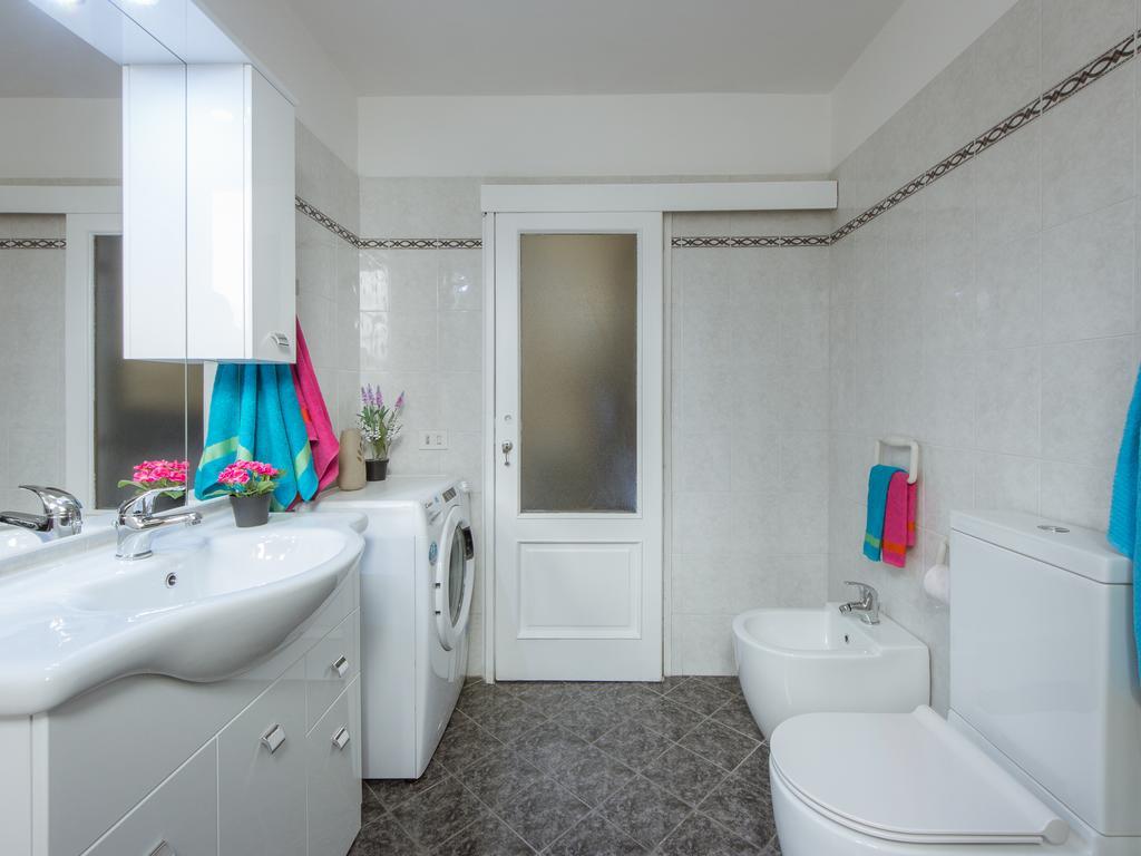 Stylisch Canacci 2 Bedroom Apartment Florencia Exterior foto